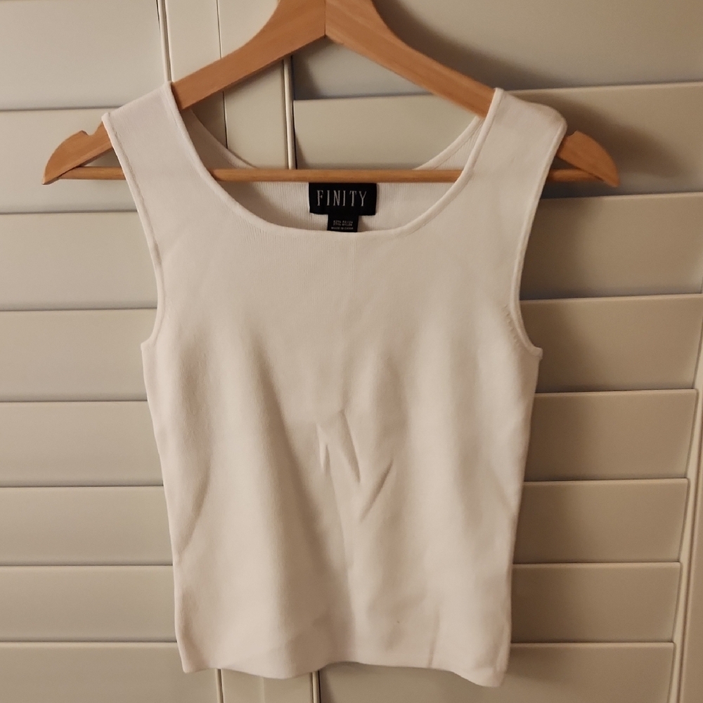 Finity White Fitted Sleeveless Tank Top
